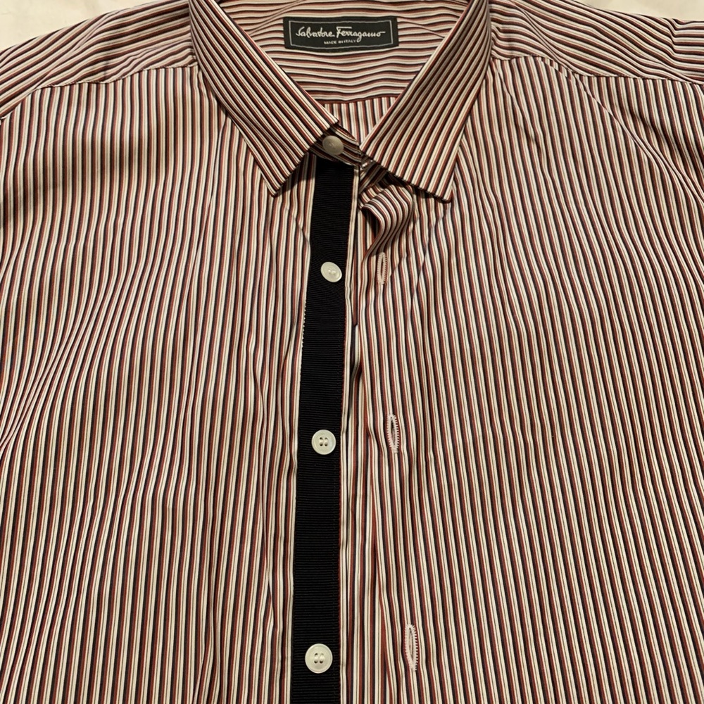 Ferragamo shirt. Size XXL.